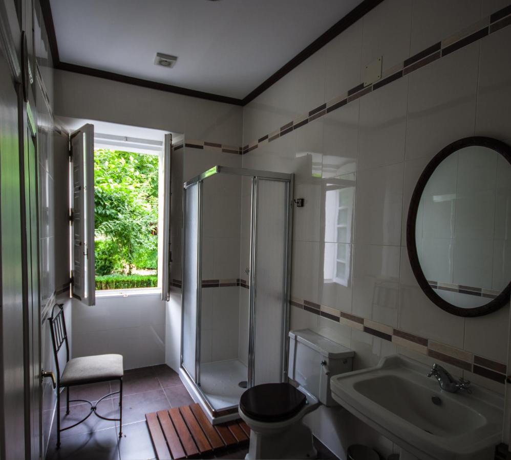 Casa Peltre Hostel ซาร์เรีย ภายนอก รูปภาพ